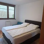 Apartman Centar Sa With Free Garage Parking Szarajevó