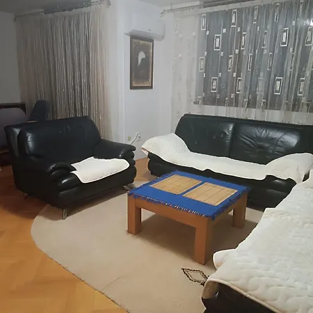 Centar Sa With Free Garage Parking *